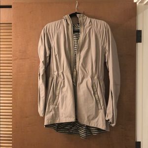 lululemon rain coat